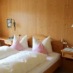 Гостевой дом Georgenhof Шёнау-ам-Кёнигсзе